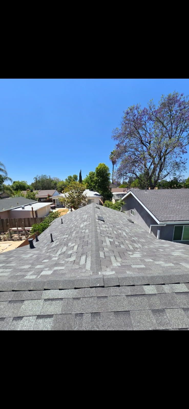 Project Malarkey Riverstone Grey Roofing with Certified Pro Warranty in Reseda image