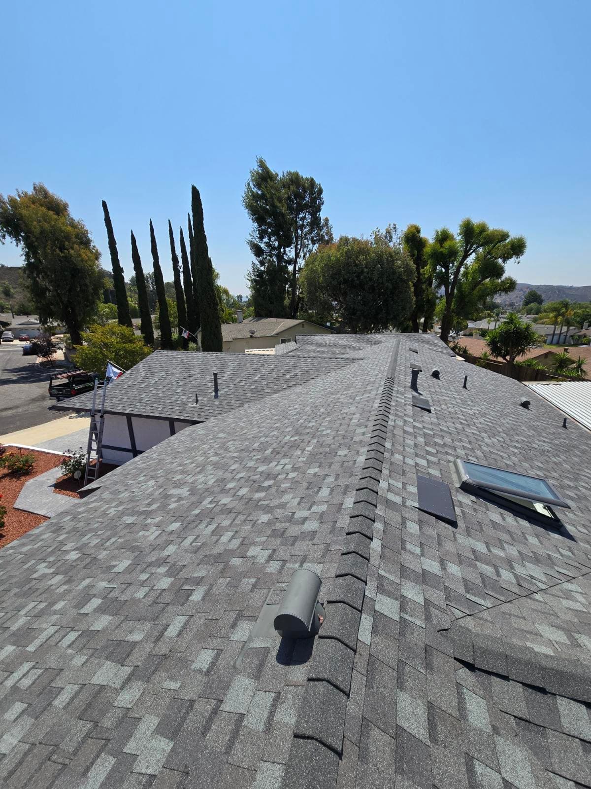 Expert Asphalt Shingle Roofing in Moorpark CA image