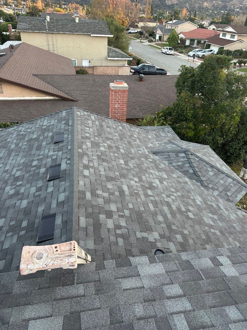 Gallery photos for Stunning Roof Renewal with Malarkey Shingles: Image #1